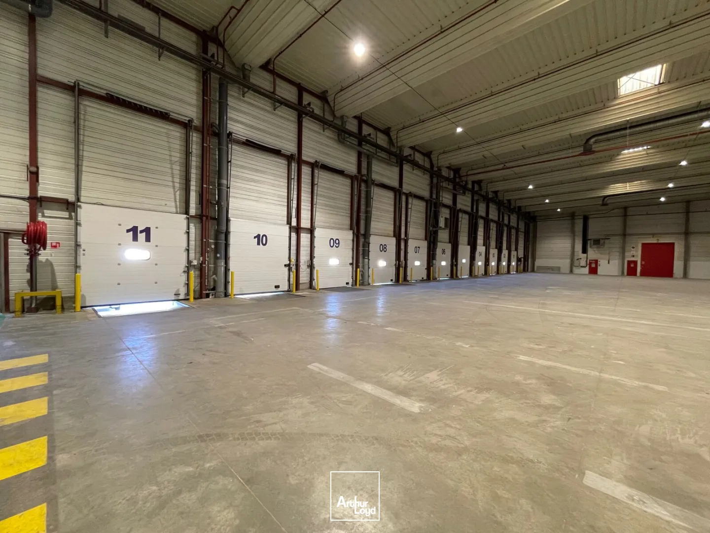 Locaux d'activité & Entrepôts - Location - LE MEUX - 60880 - 7264-16895 - 7783526