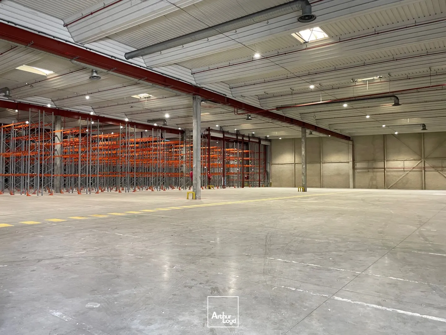 Locaux d'activité & Entrepôts - Location - LE MEUX - 60880 - 7264-16895 - 7783530