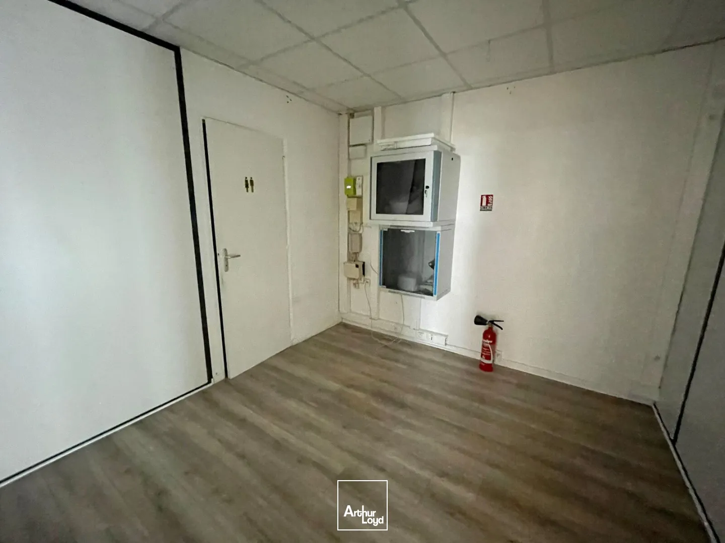 Bureaux - Location - LE MESNIL ESNARD - 76240 - 69-189 - 7783554