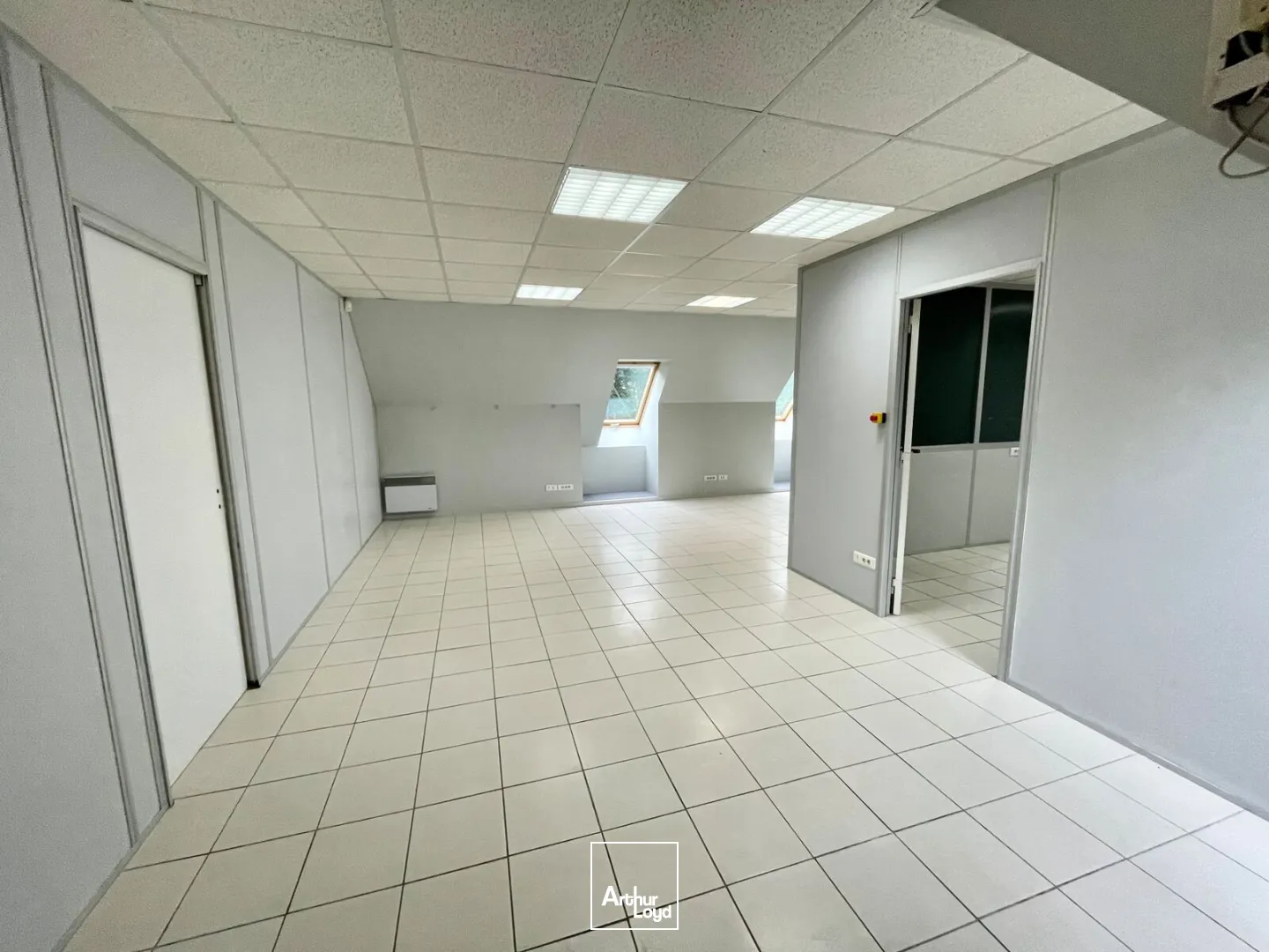 Bureaux - Location - LE MESNIL ESNARD - 76240 - 69-189 - 7783555