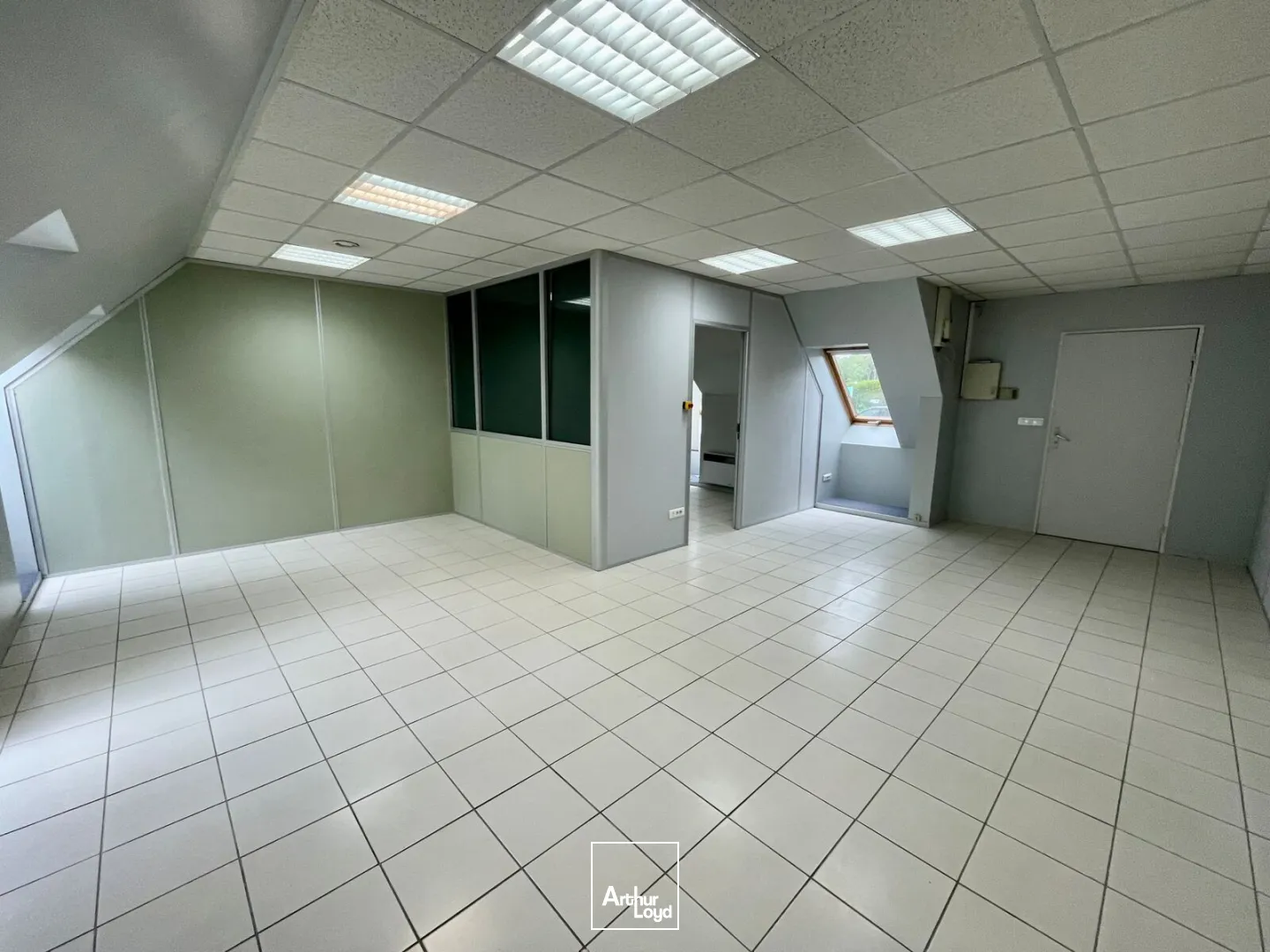 Bureaux - Location - LE MESNIL ESNARD - 76240 - 69-189 - 7783558
