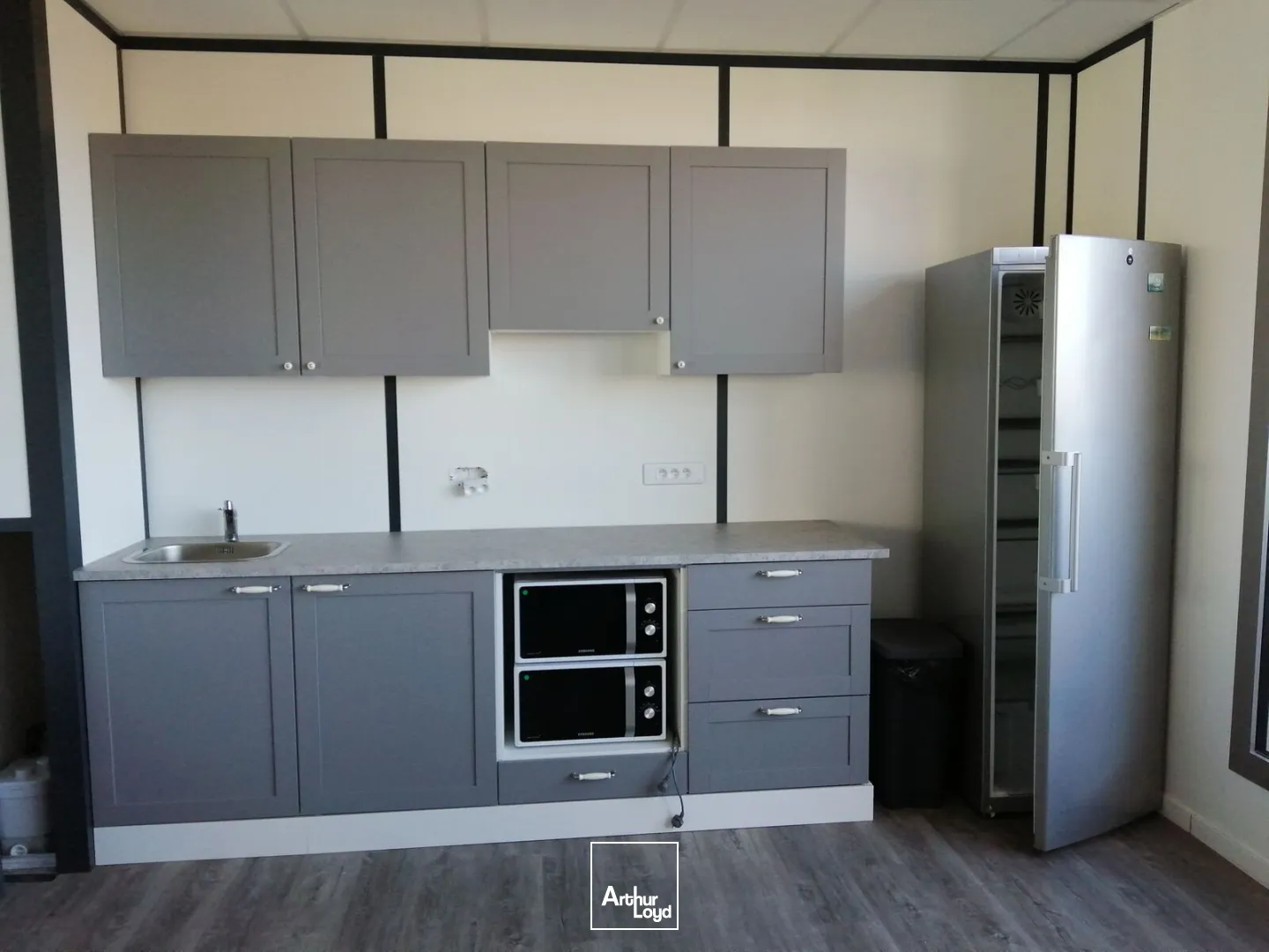 Bureaux - Location - SAINT MARTIN DU VIVIER - 76160 - 270-552 - 7783572