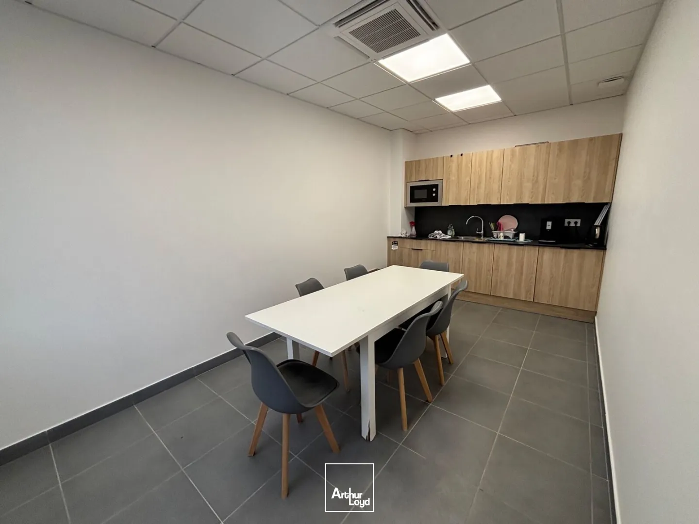 Locaux d'activité & Entrepôts - Location - MAROMME - 76150 - 361-361 - 7783593