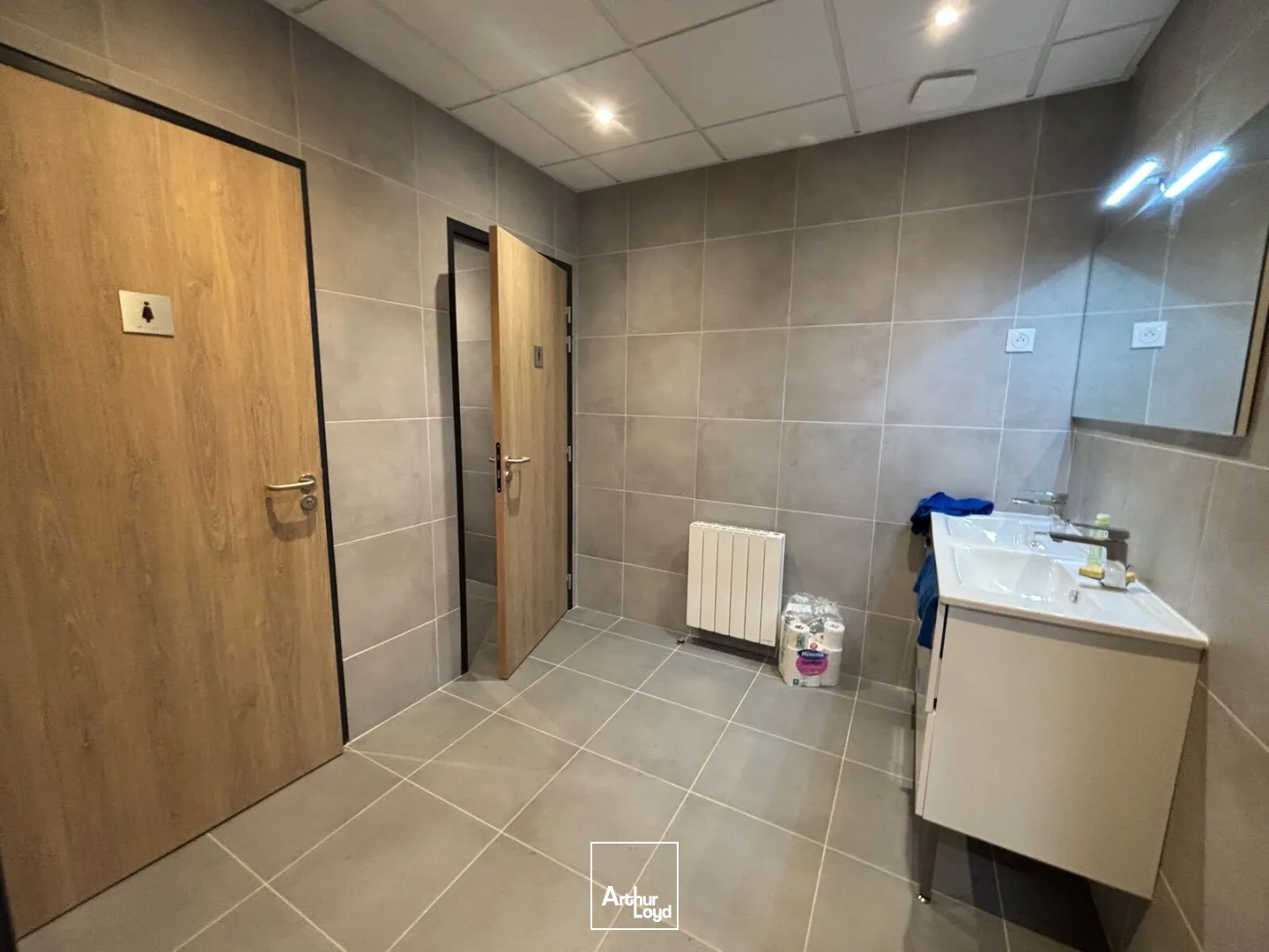 Locaux d'activité & Entrepôts - Location - MAROMME - 76150 - 361-361 - 7783594
