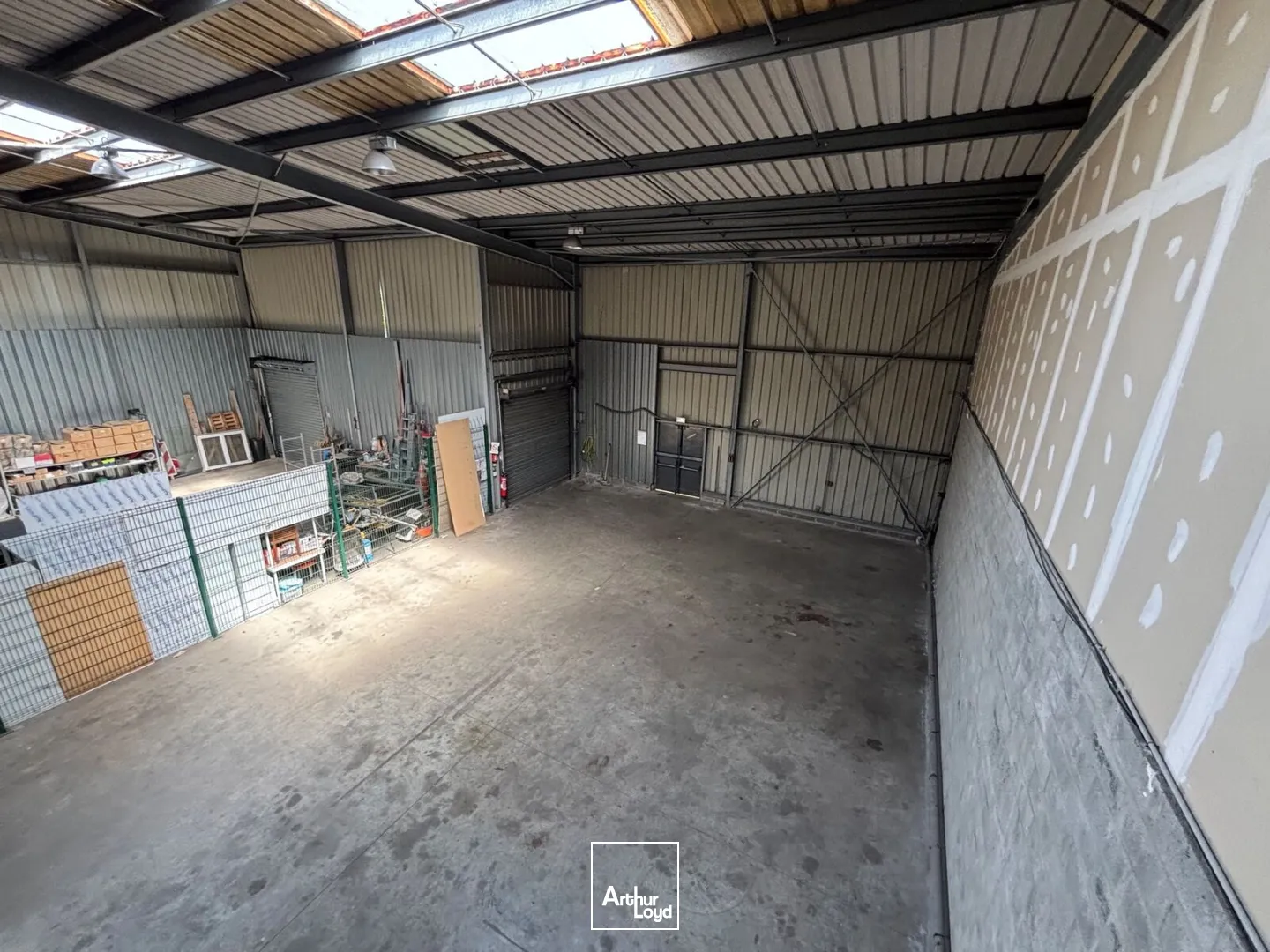 Locaux d'activité & Entrepôts - Location - ROUEN - 76000 - 819-819 - 7783612