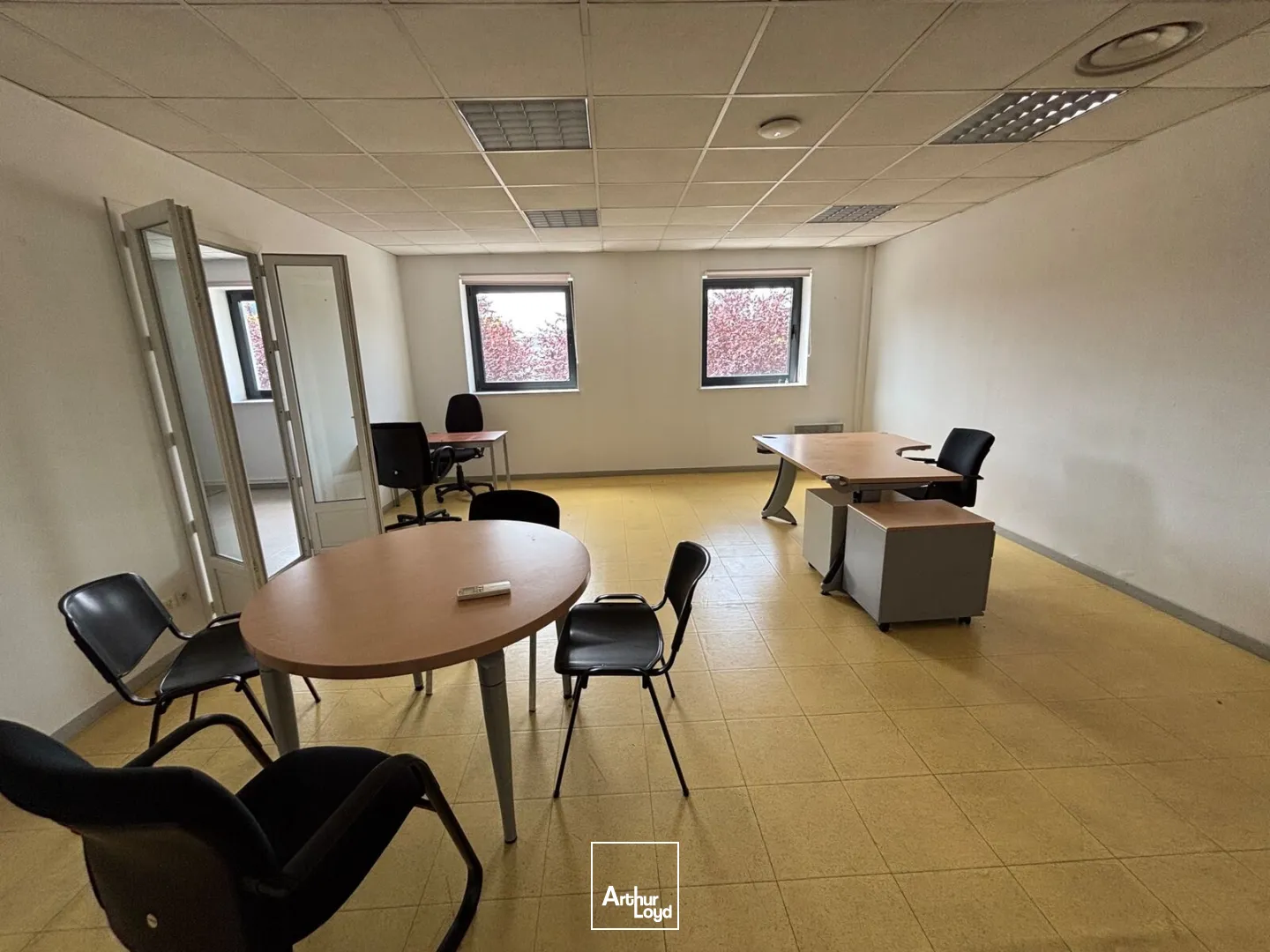 Locaux d'activité & Entrepôts - Location - ROUEN - 76000 - 819-819 - 7783615