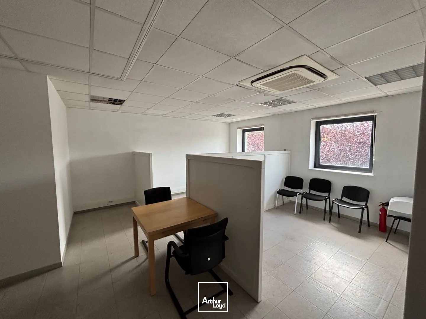 Locaux d'activité & Entrepôts - Location - ROUEN - 76000 - 819-819 - 7783616