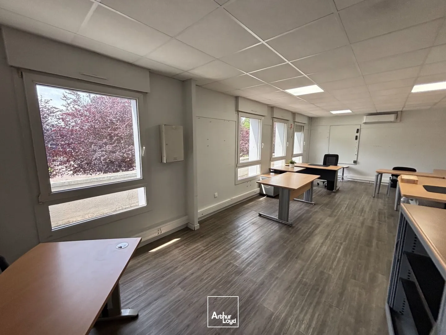Locaux d'activité & Entrepôts - Location - ROUEN - 76000 - 819-819 - 7783621