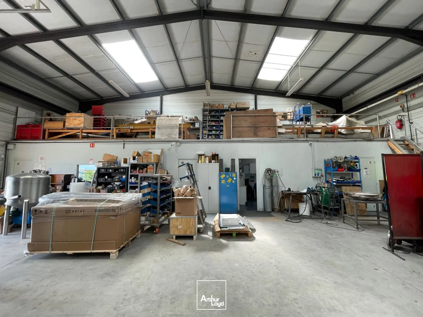Locaux d'activité & Entrepôts - Location - LA BONNEVILLE SUR ITON - 27190 - 600-600 - 7783716