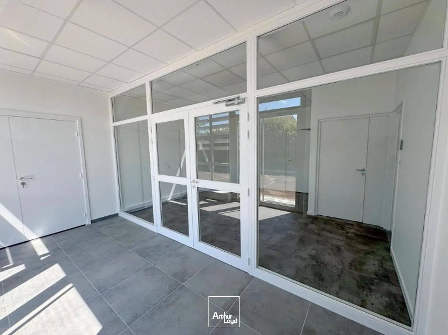 Bureaux - Location - RIORGES - 42153 - 169-169 - 7783979