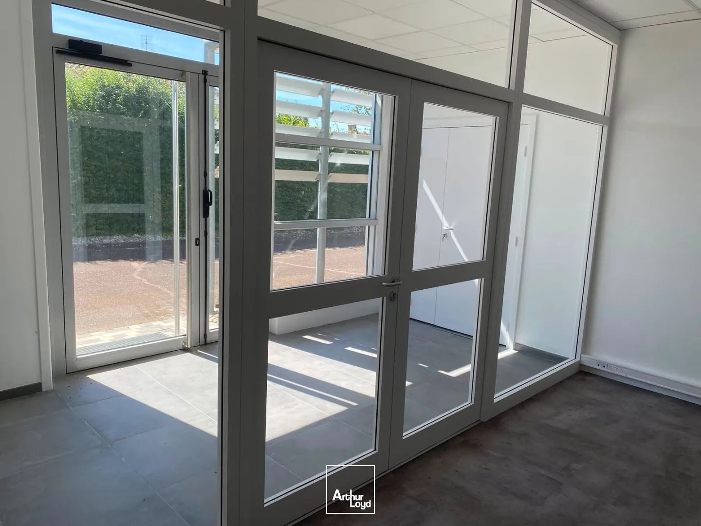 Bureaux - Location - RIORGES - 42153 - 169-169 - 7783980