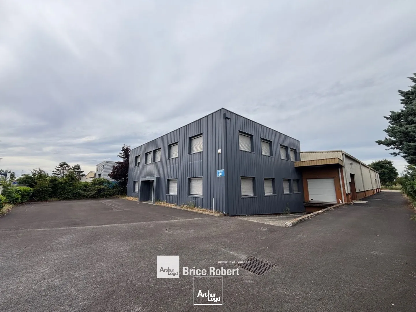 Locaux d'activité & Entrepôts - Location - CHASSIEU - 69680 - 1400-1400 - 7784031