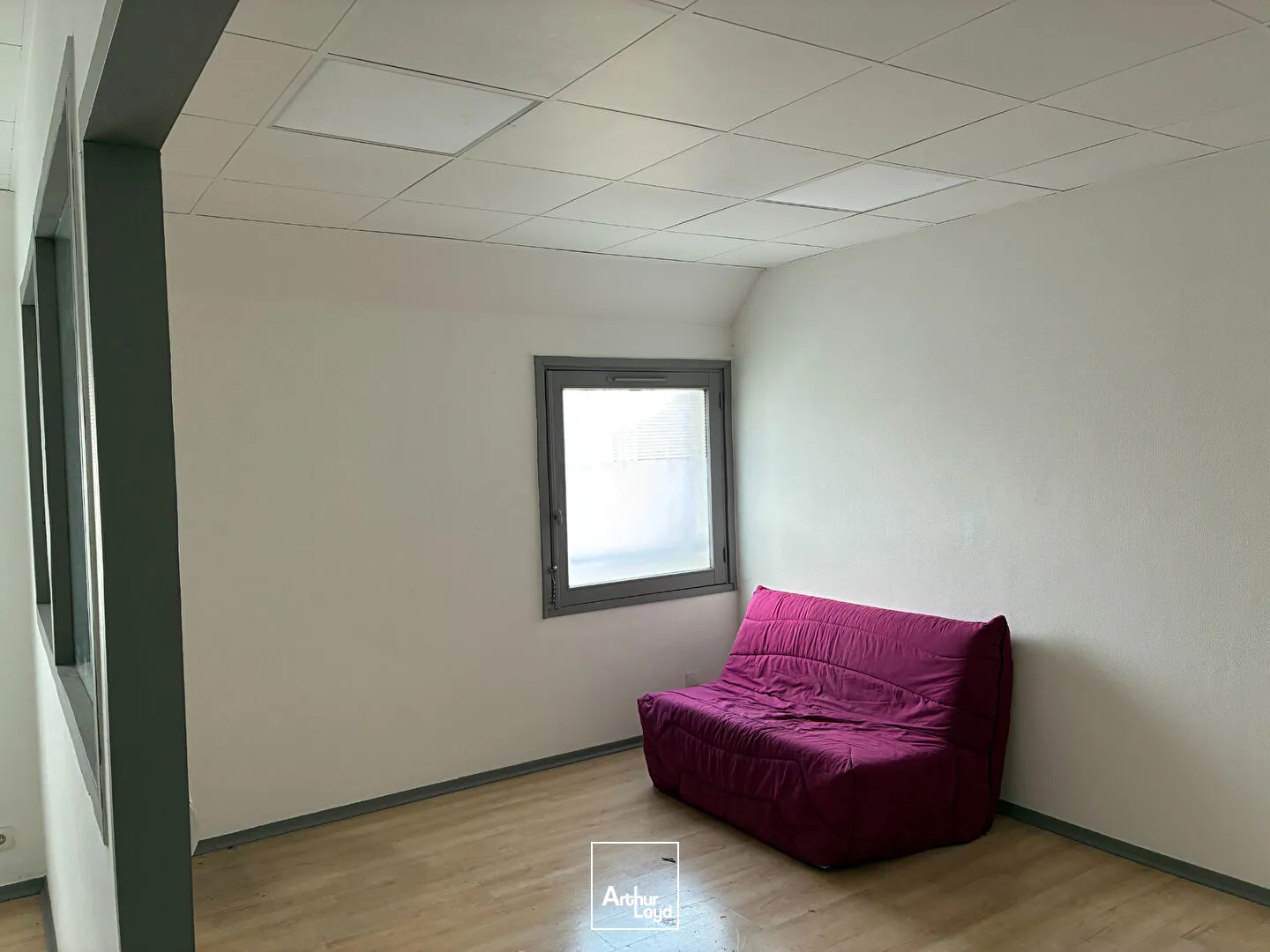 Bureaux - Location - LA ROCHELLE - 17000 - 90-90 - 7784130