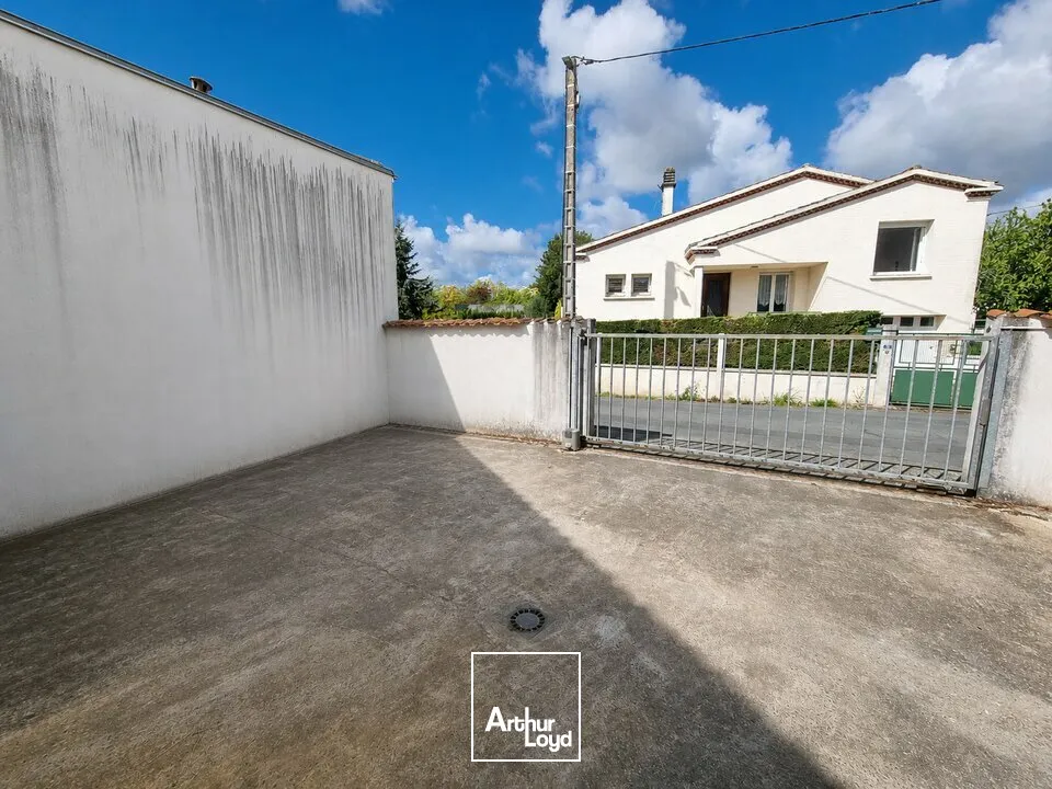 Locaux commerciaux - Location - NIORT - 79000 - 252-252 - 7784251