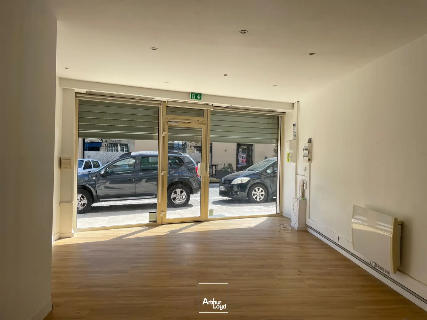 Locaux commerciaux - Location - VILLERS COTTERETS - 02600 - 160-160 - 7784277
