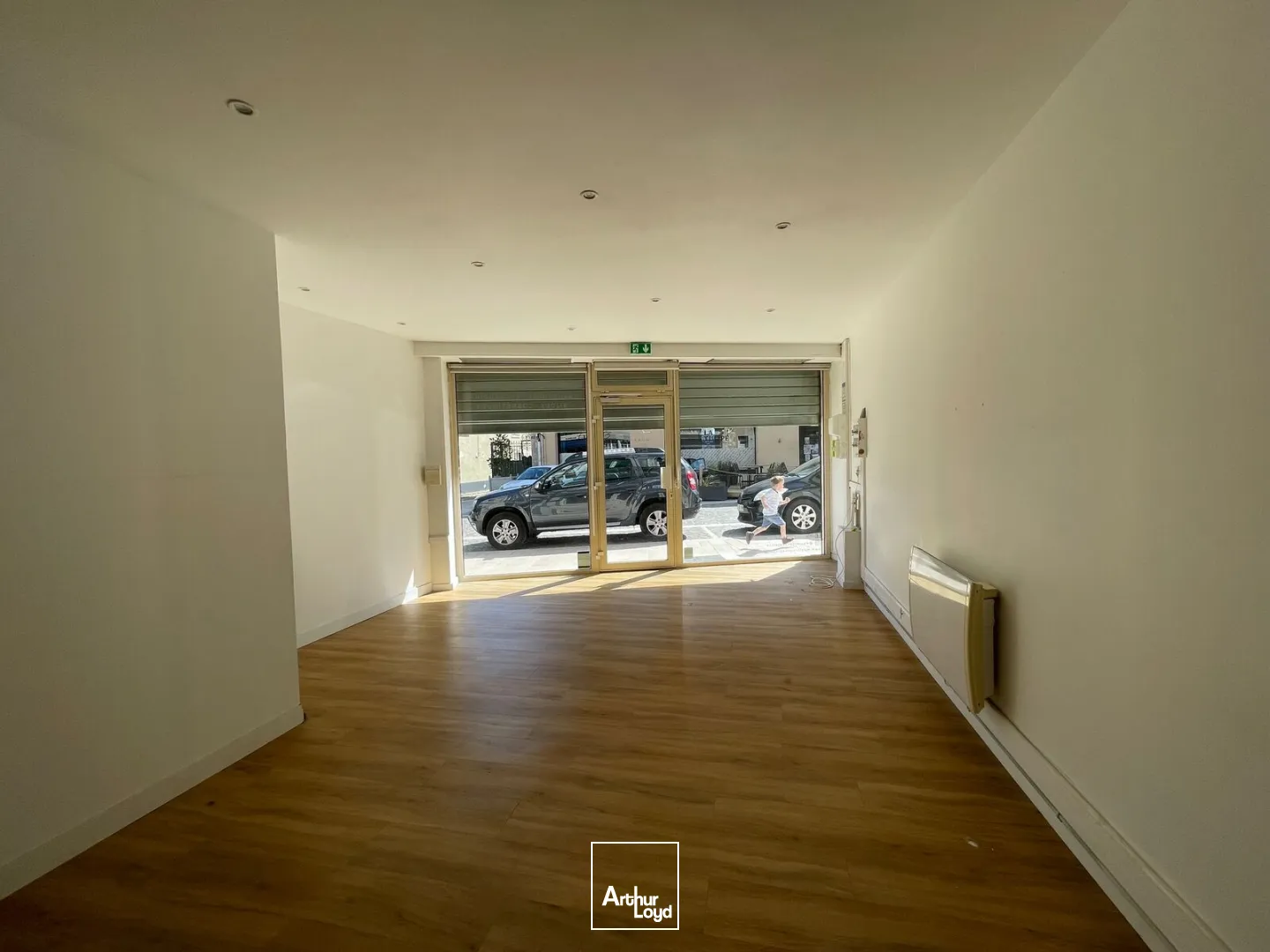 Locaux commerciaux - Location - VILLERS COTTERETS - 02600 - 160-160 - 7784279