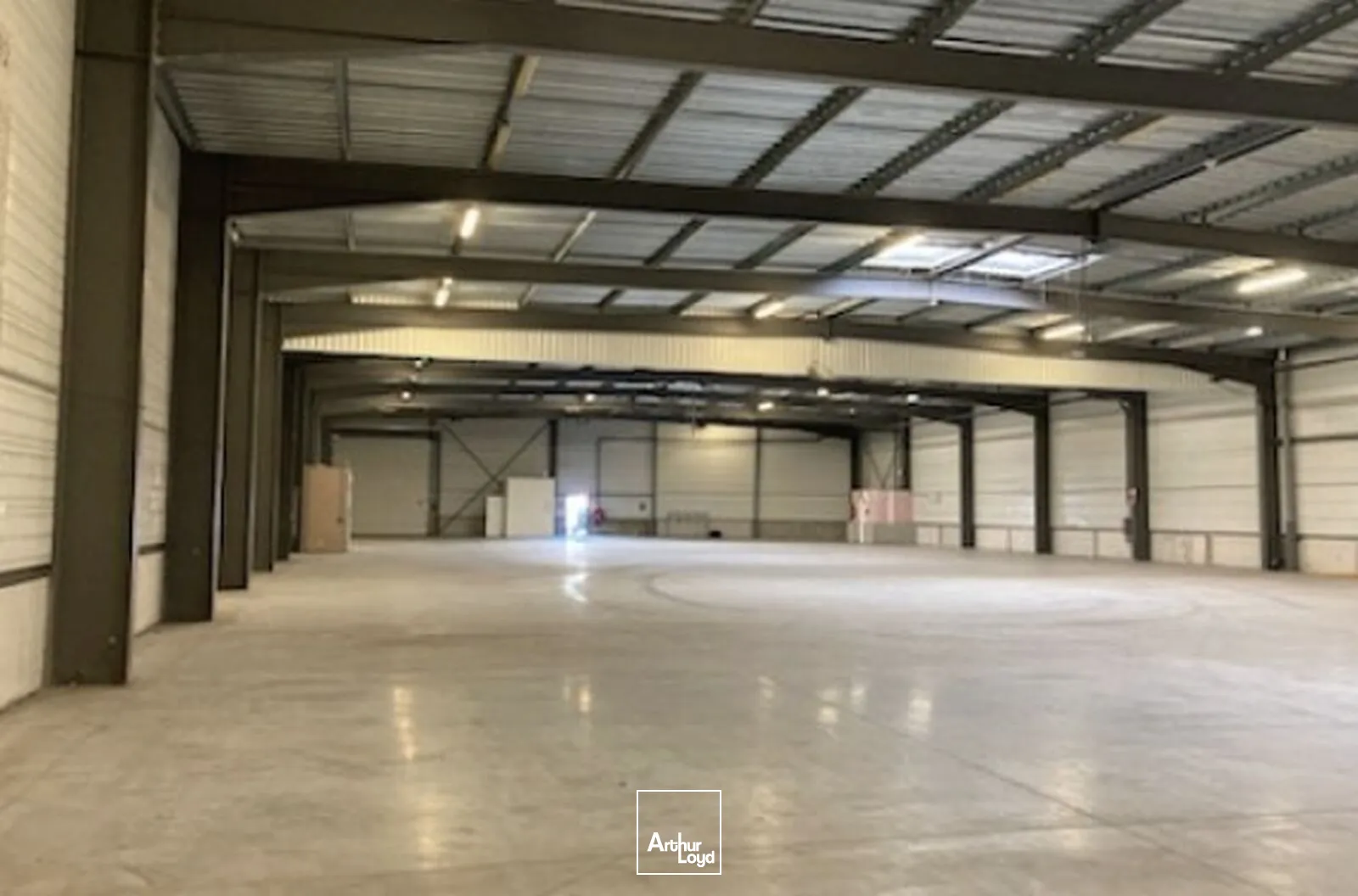 Locaux commerciaux - Location - LE HAILLAN - 33185 - 1470-3470 - 7784387