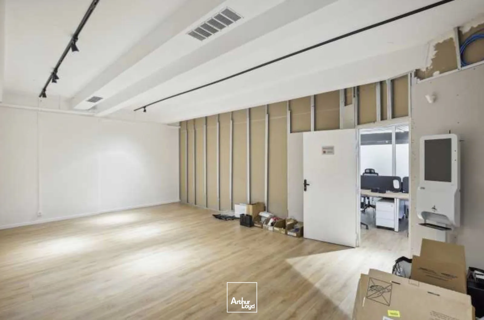 Bureaux - Location - PARIS - 75010 - 115-115 - 7784562