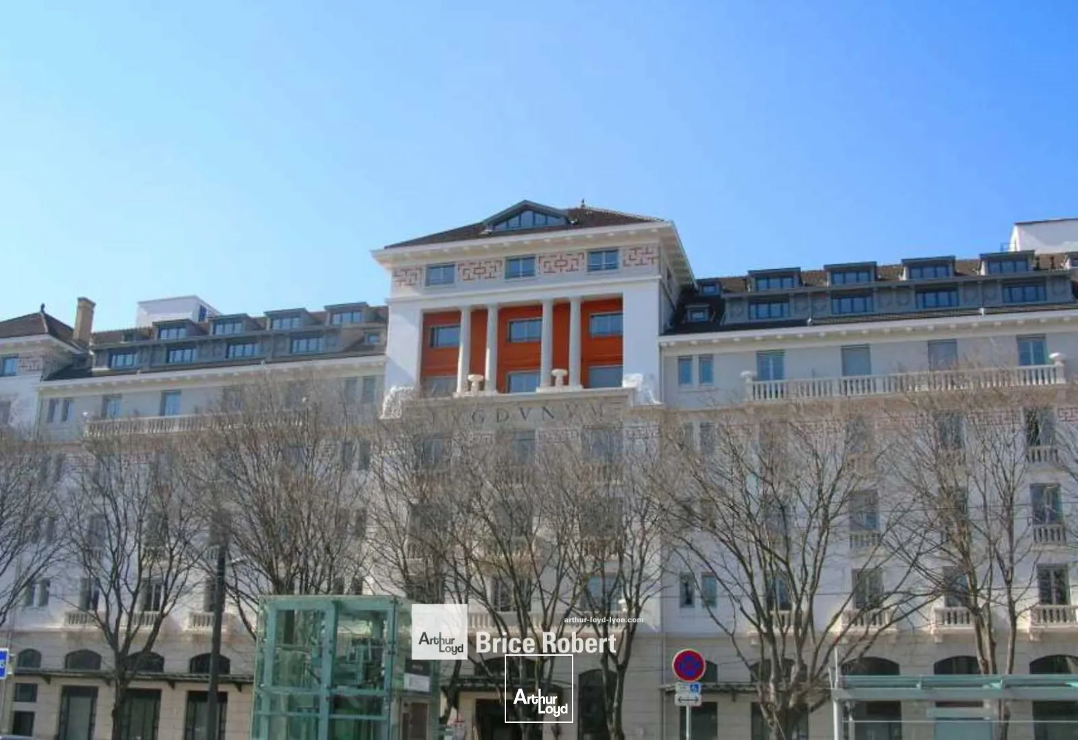 Bureaux - Location - LYON - 69006 - 375-2441 - 7784873