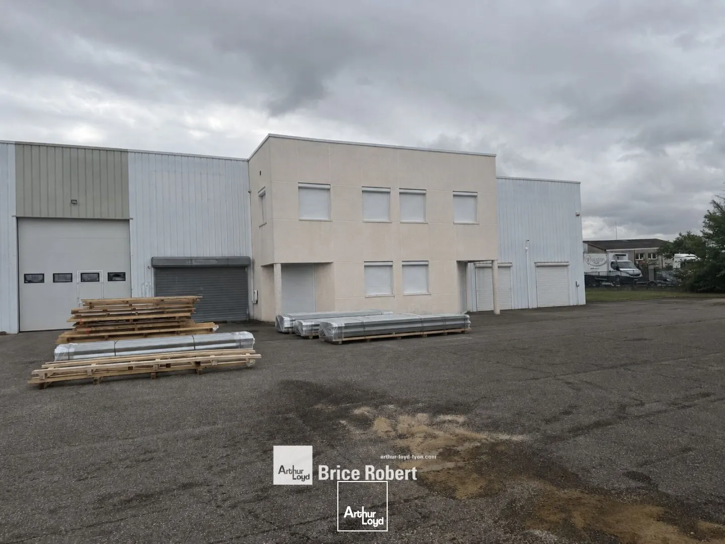 Locaux d'activité & Entrepôts - Location - CHASSIEU - 69680 - 1290-1290 - 7784881