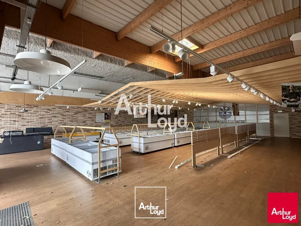 Locaux commerciaux - Location - SAINT-JOUAN-DES-GUÉRETS - 35430 - 500-500 - 7785086