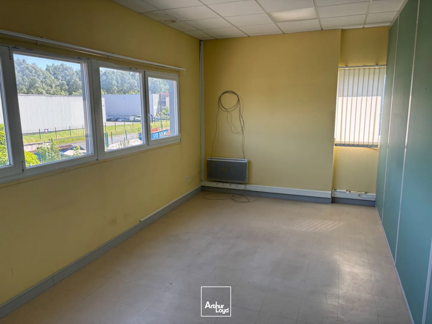 Bureaux - Location - ALLONNE - 60000 - 130-130 - 7785312