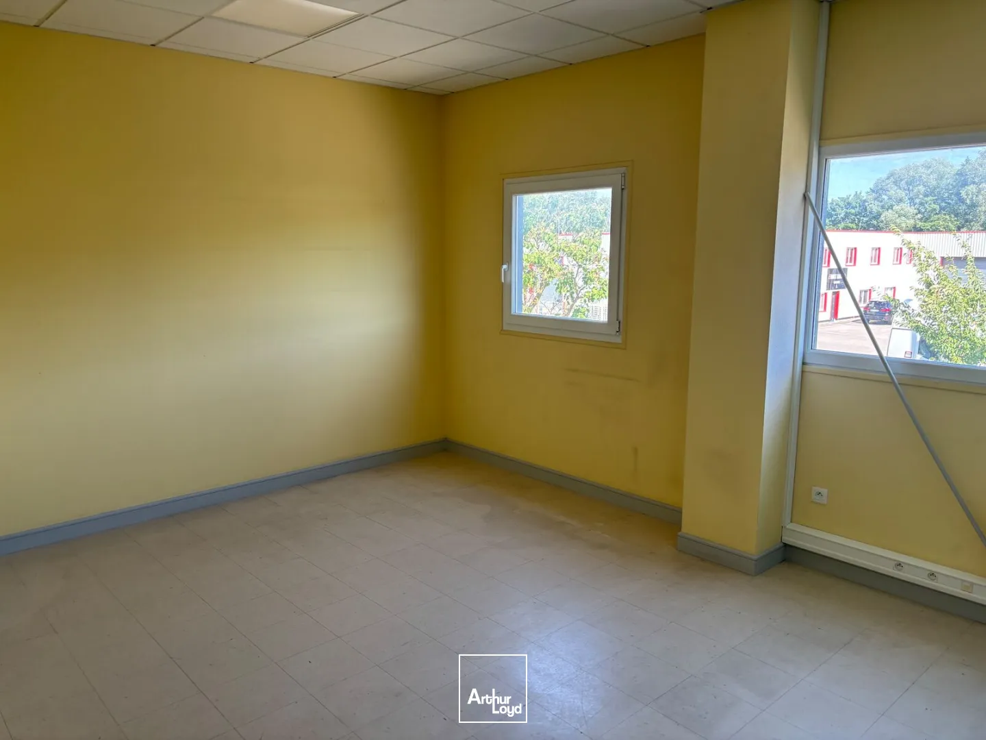 Bureaux - Location - ALLONNE - 60000 - 130-130 - 7785313