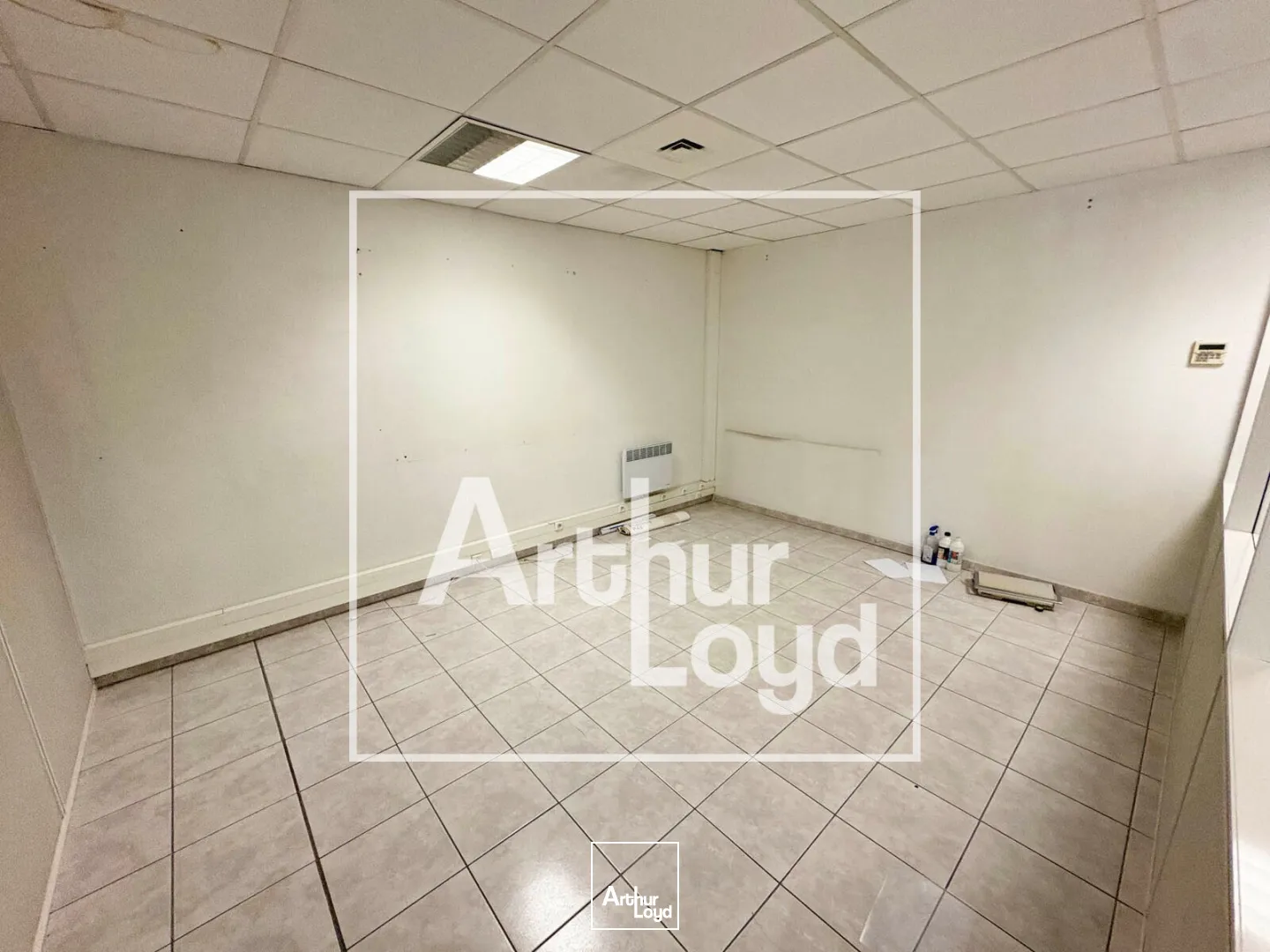 Bureaux - Location - MAUGUIO - 34130 - 40-600 - 7785378