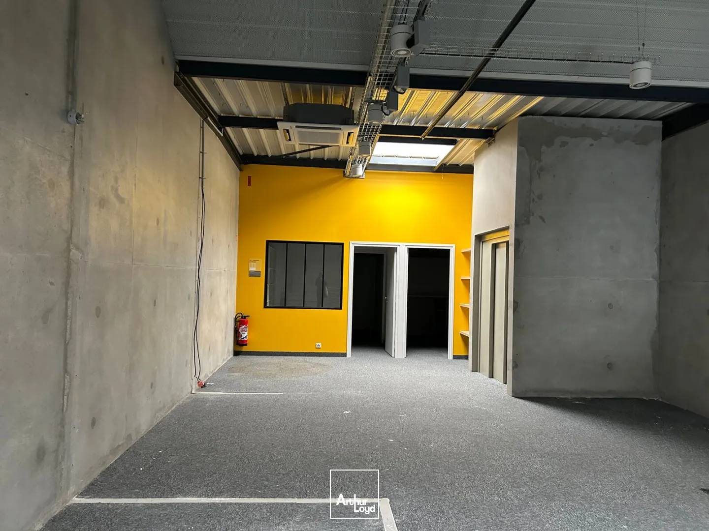 Locaux commerciaux - Location - GUERANDE - 44350 - 179-179 - 7785446