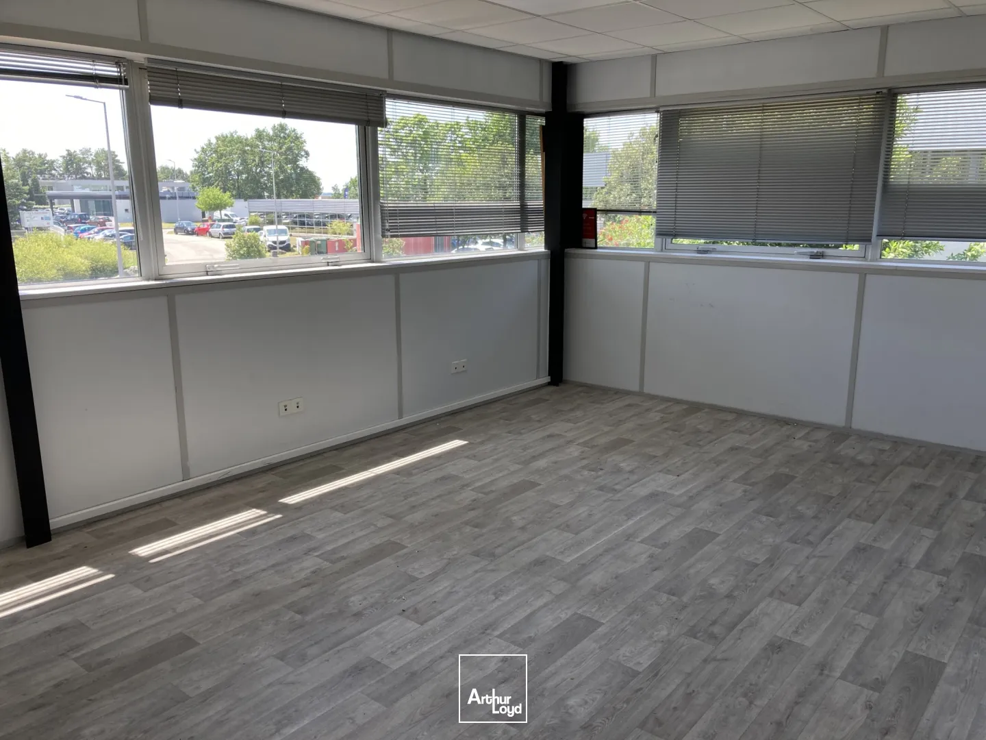 Locaux d'activité & Entrepôts - Location - MERIGNAC - 33700 - 365-365 - 7785472