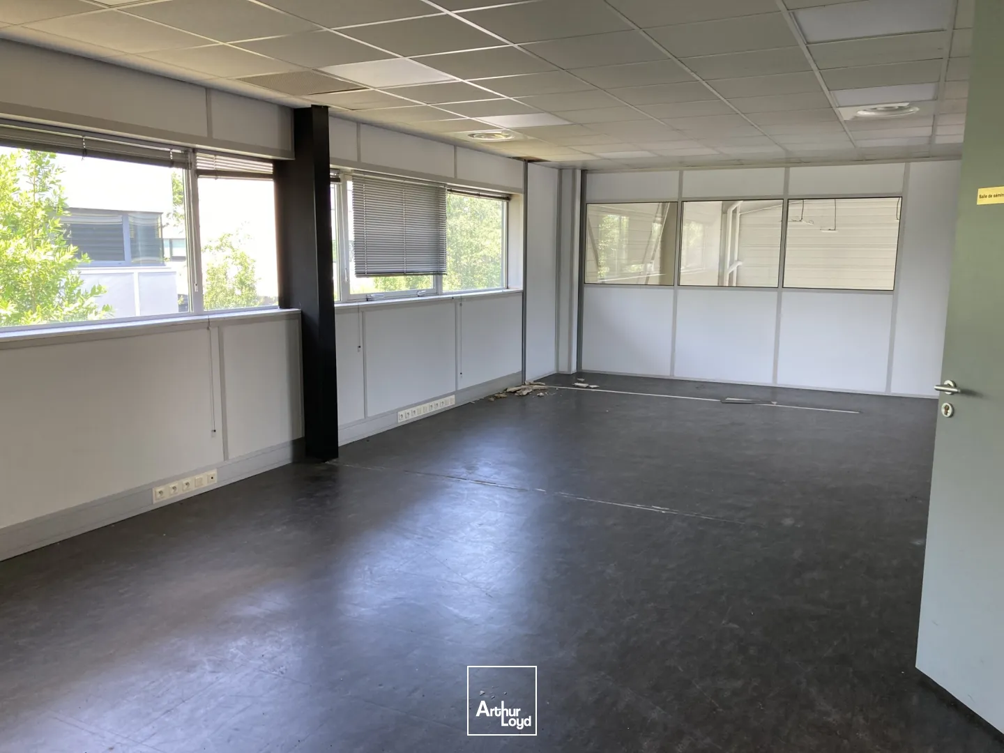 Locaux d'activité & Entrepôts - Location - MERIGNAC - 33700 - 365-365 - 7785473