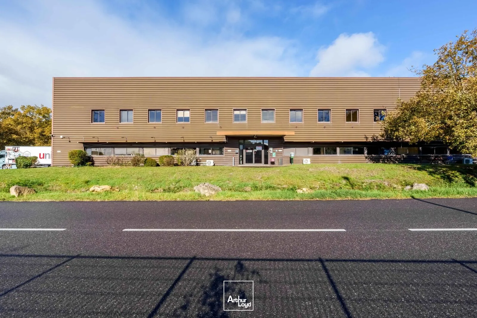 Locaux d'activité & Entrepôts - Location - CANEJAN - 33610 - 4420-8927 - 7785481