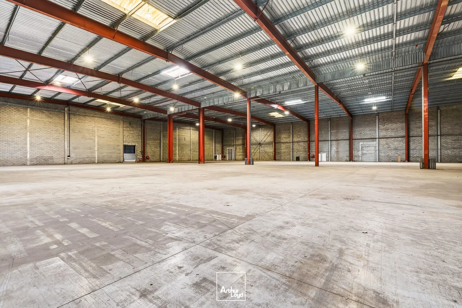 Locaux d'activité & Entrepôts - Location - AMBARES ET LAGRAVE - 33440 - 13664-13664 - 7785491
