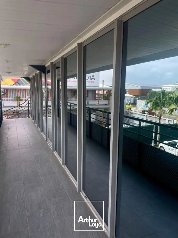 Bureaux - Location - Baie Mahault - 97122 - 0-0 - 7785978