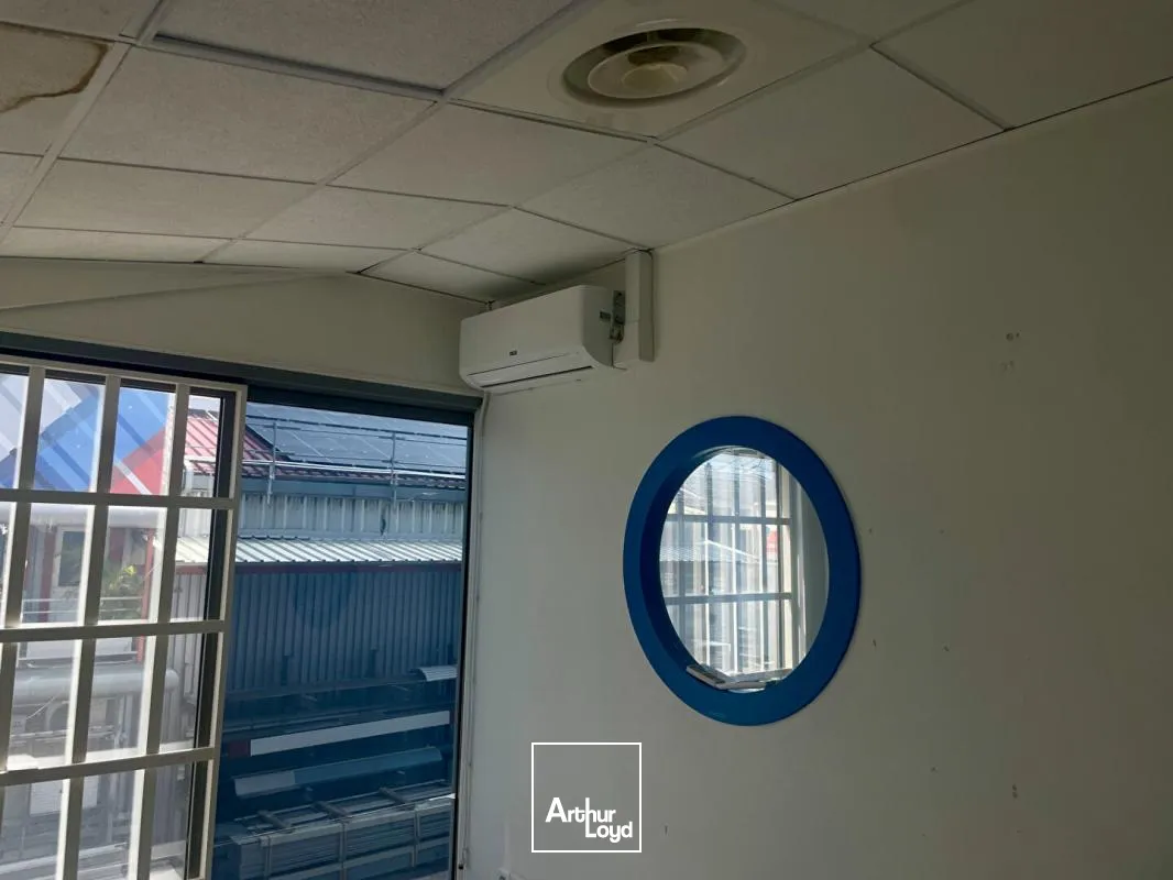 Bureaux - Location - Baie Mahault - 97122 - 0-0 - 7785977