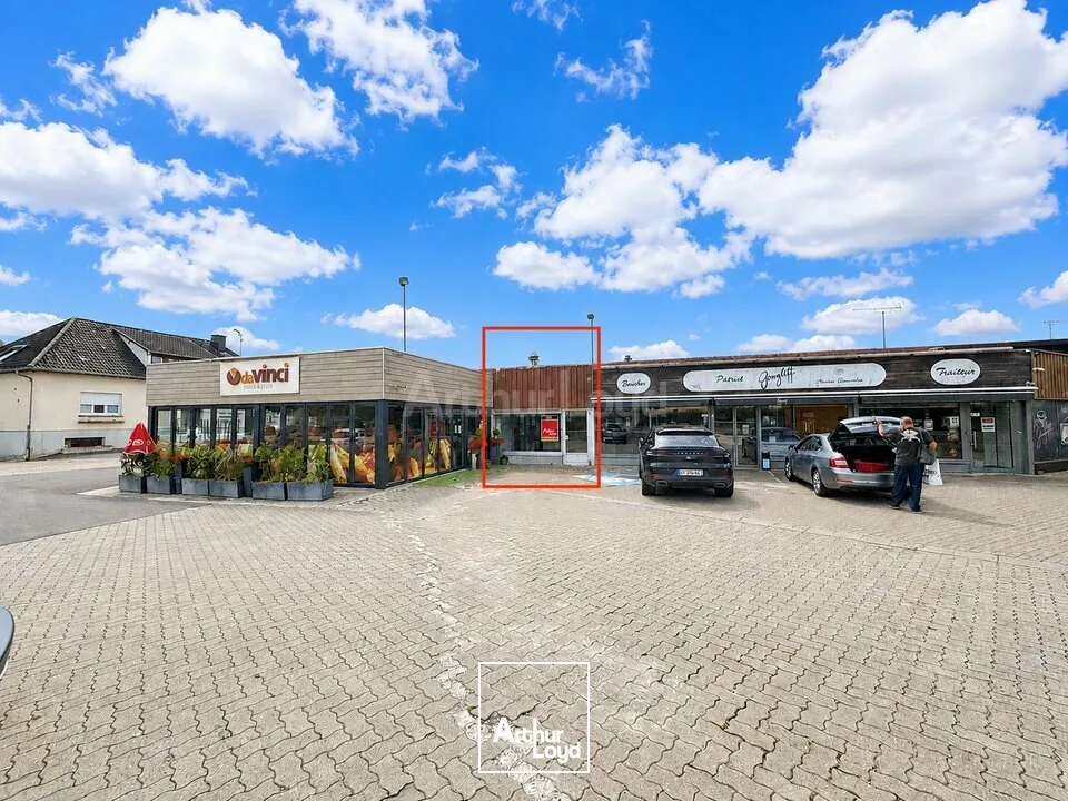 Locaux commerciaux - Location - SARRE-UNION - 67260 - 160-160 - 7786035