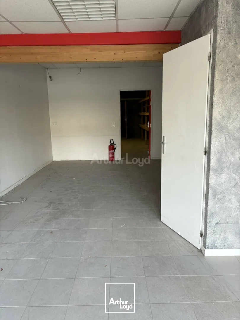 Locaux commerciaux - Location - SARRE-UNION - 67260 - 160-160 - 7786036