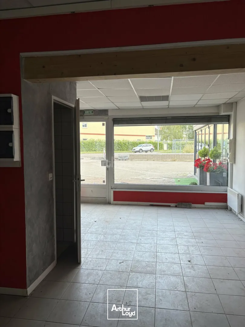 Locaux commerciaux - Location - SARRE-UNION - 67260 - 160-160 - 7786037