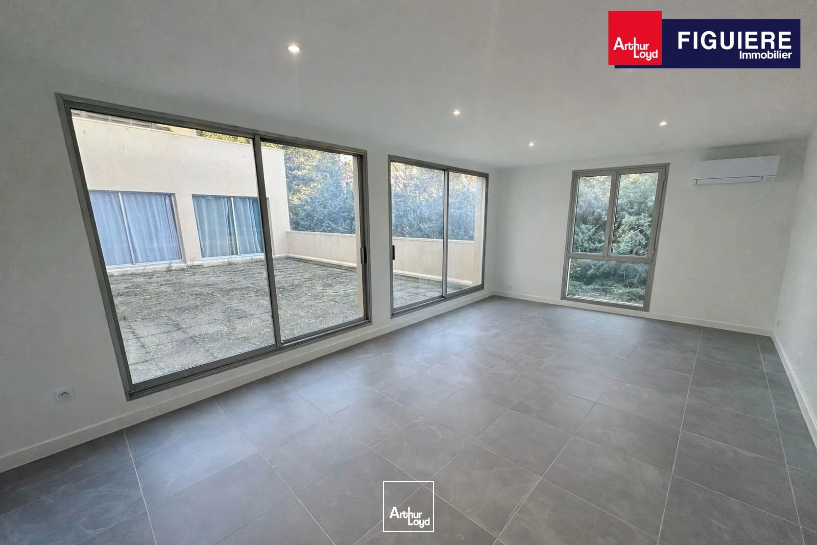 Bureaux - Location - AIX EN PROVENCE - 13090 - 15.57-152.06 - 7786139