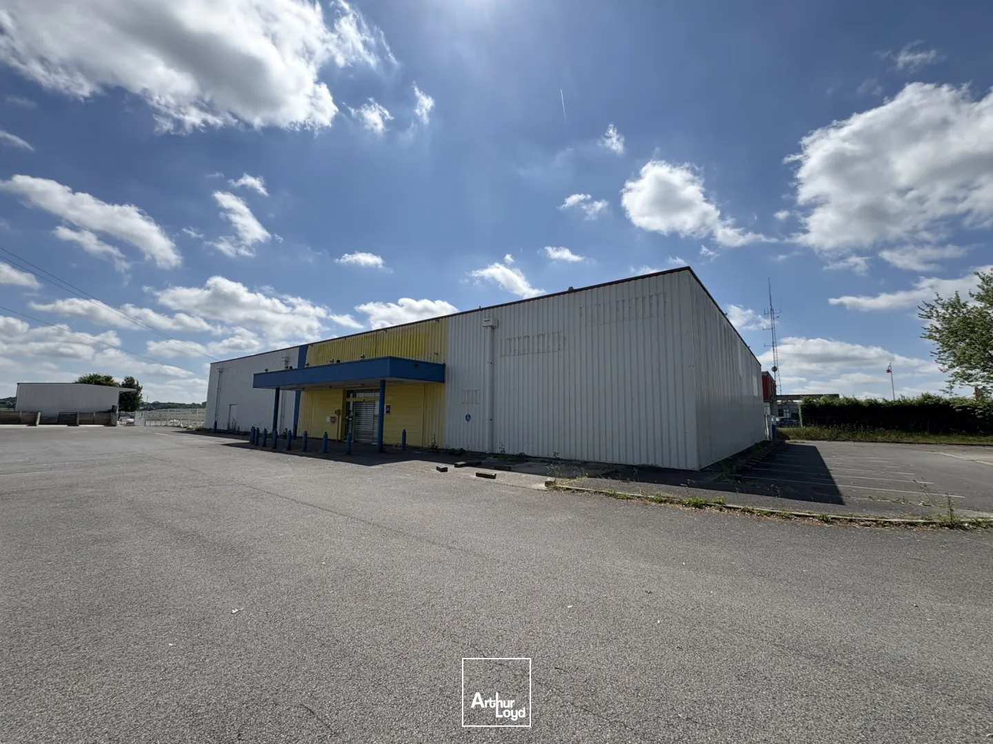Locaux d'activité & Entrepôts - Vente - MAIGNELAY MONTIGNY - 60420 - 1079-1079 - 7786230
