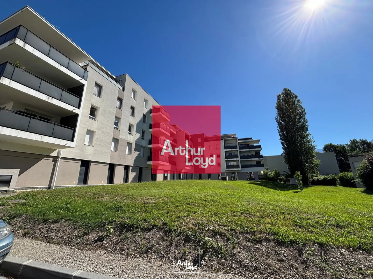Locaux commerciaux - Location - MEYLAN - 38240 - 230-518 - 7786313