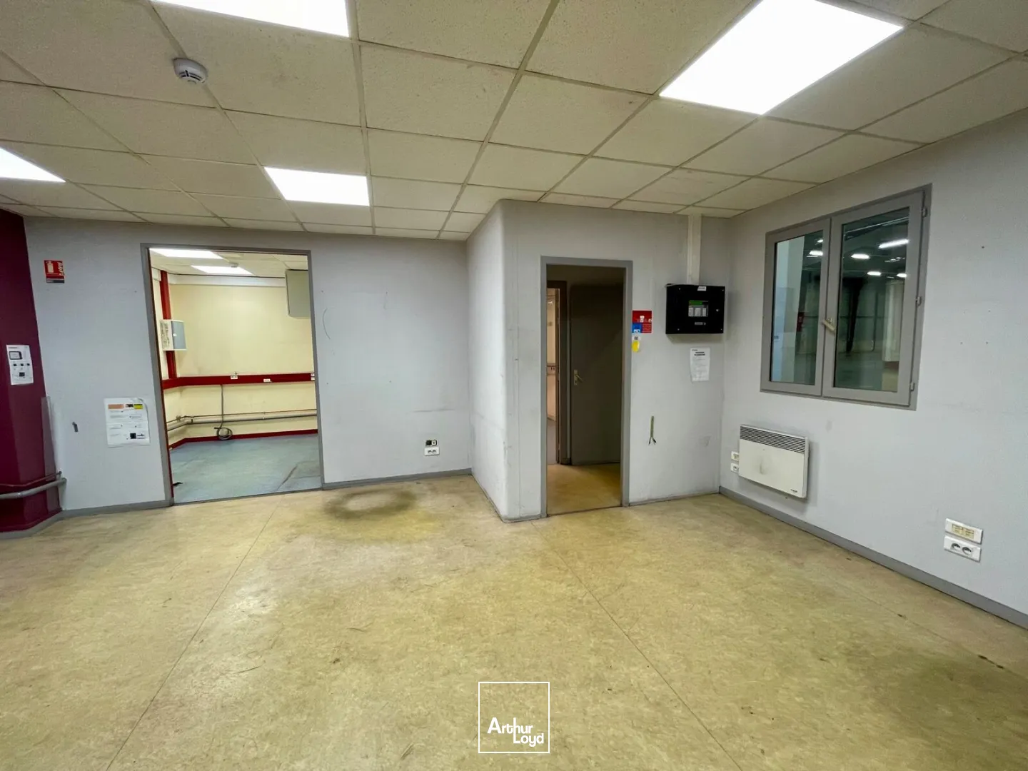 Locaux d'activité & Entrepôts - Location - SAINT PIERRE LES ELBEUF - 76320 - 2000-7600 - 7786385
