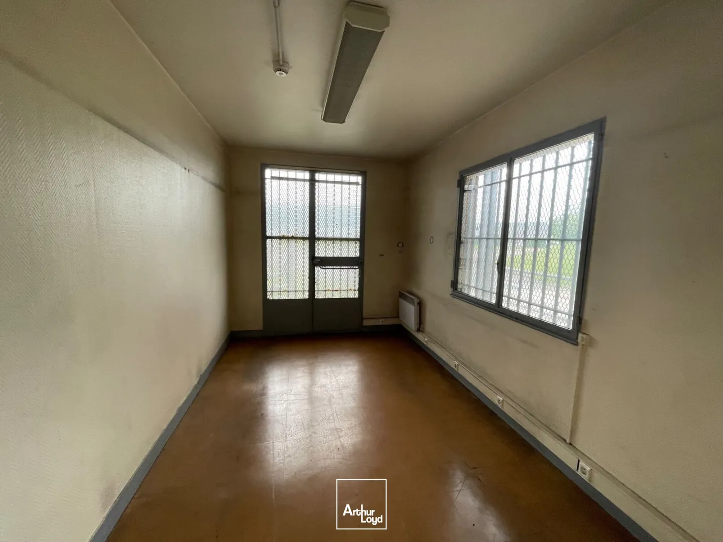 Locaux d'activité & Entrepôts - Location - SAINT PIERRE LES ELBEUF - 76320 - 2000-7600 - 7786389