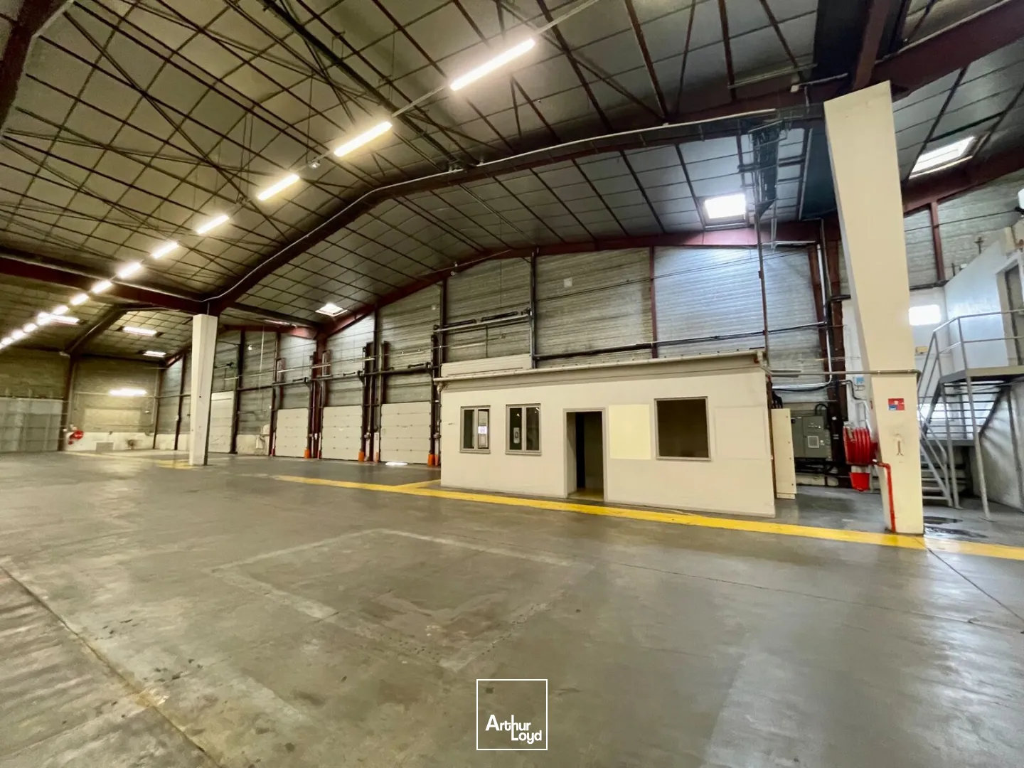Locaux d'activité & Entrepôts - Location - SAINT PIERRE LES ELBEUF - 76320 - 2000-7600 - 7786393