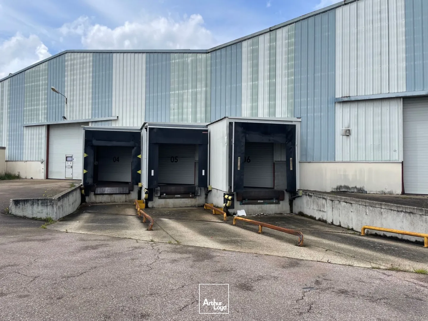 Locaux d'activité & Entrepôts - Location - SAINT PIERRE LES ELBEUF - 76320 - 2000-7600 - 7786396