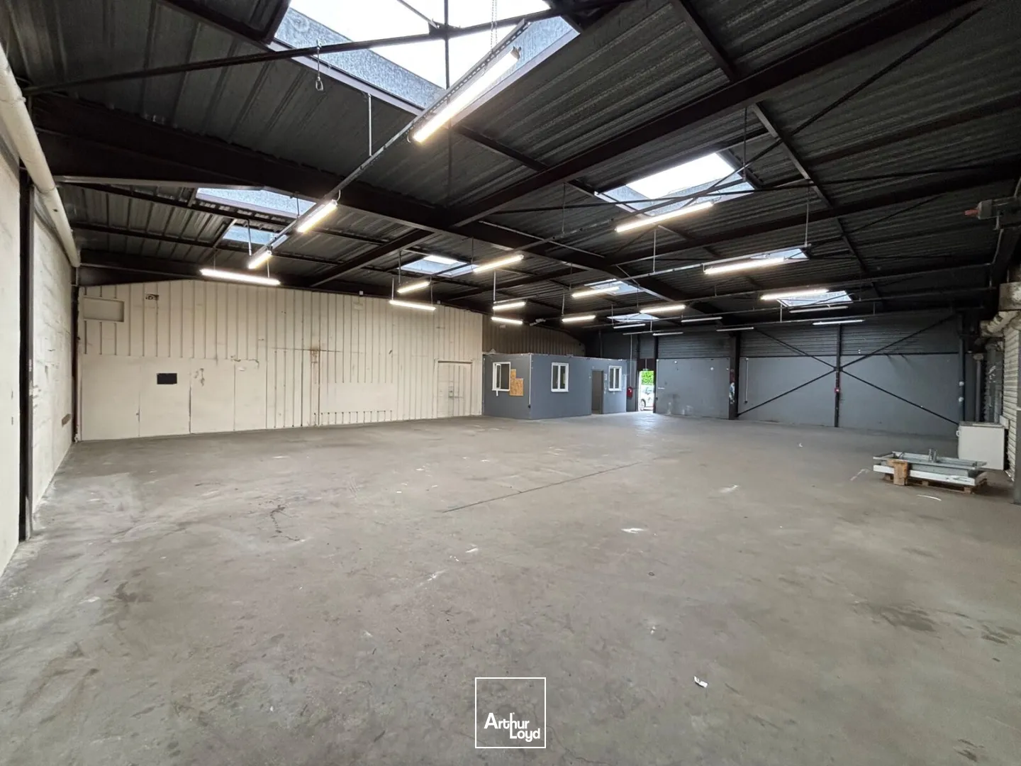 Locaux d'activité & Entrepôts - Location - LE GRAND QUEVILLY - 76120 - 300-300 - 7786404