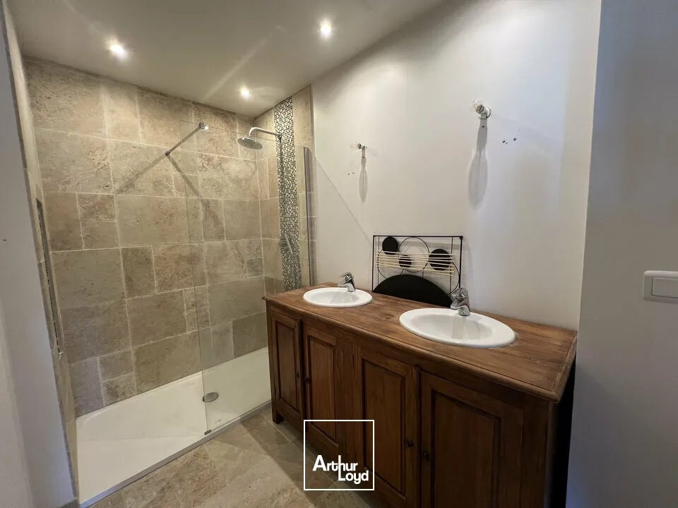 Locaux commerciaux - Vente - ANGOULÊME - 16000 - 230-230 - 7786491