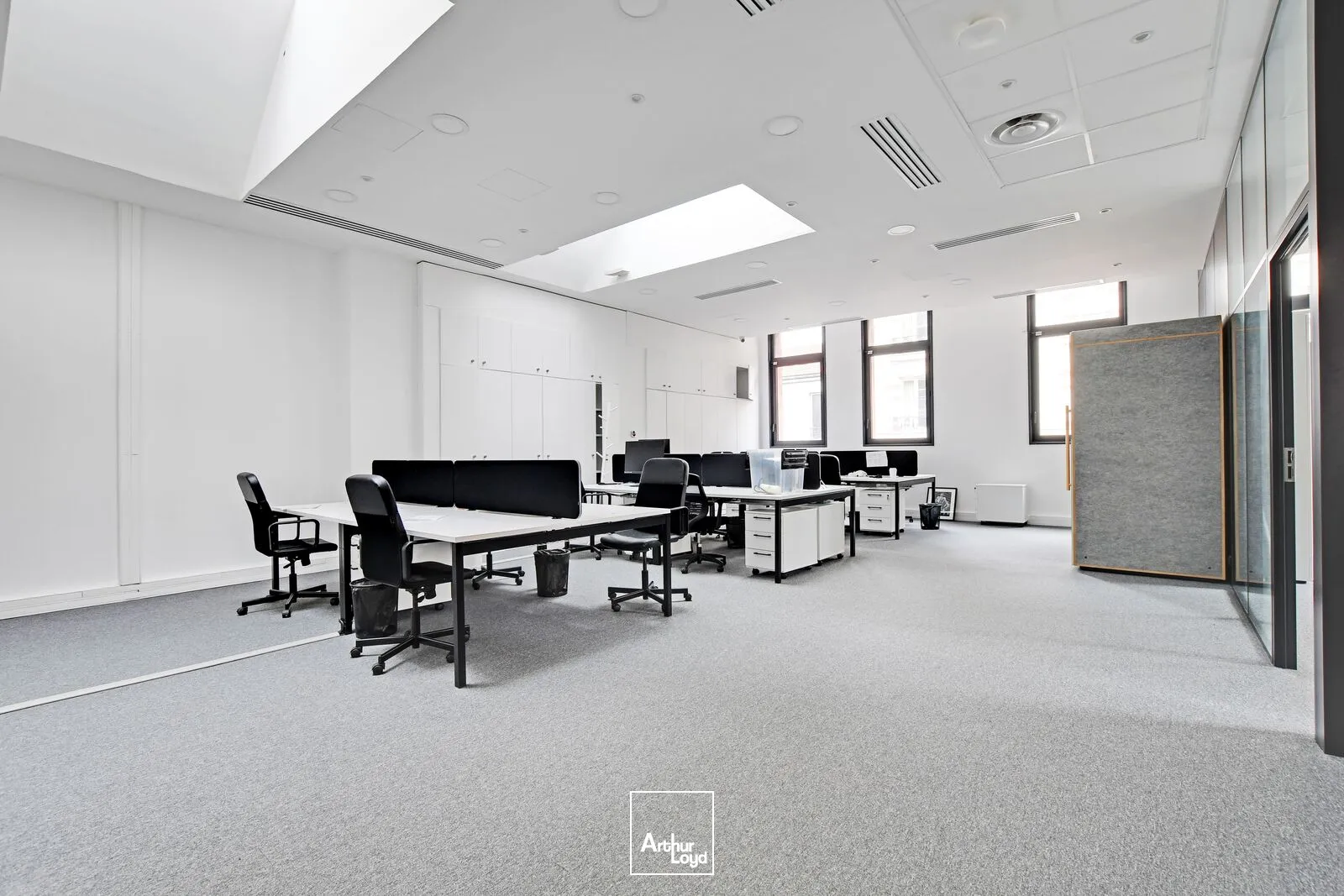Bureaux - Location - LEVALLOIS PERRET - 92300 - 364-734 - 7786625