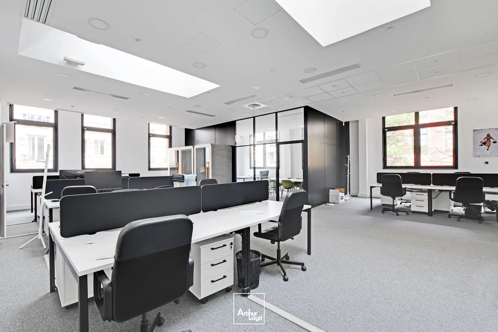 Bureaux - Location - LEVALLOIS PERRET - 92300 - 364-734 - 7786626