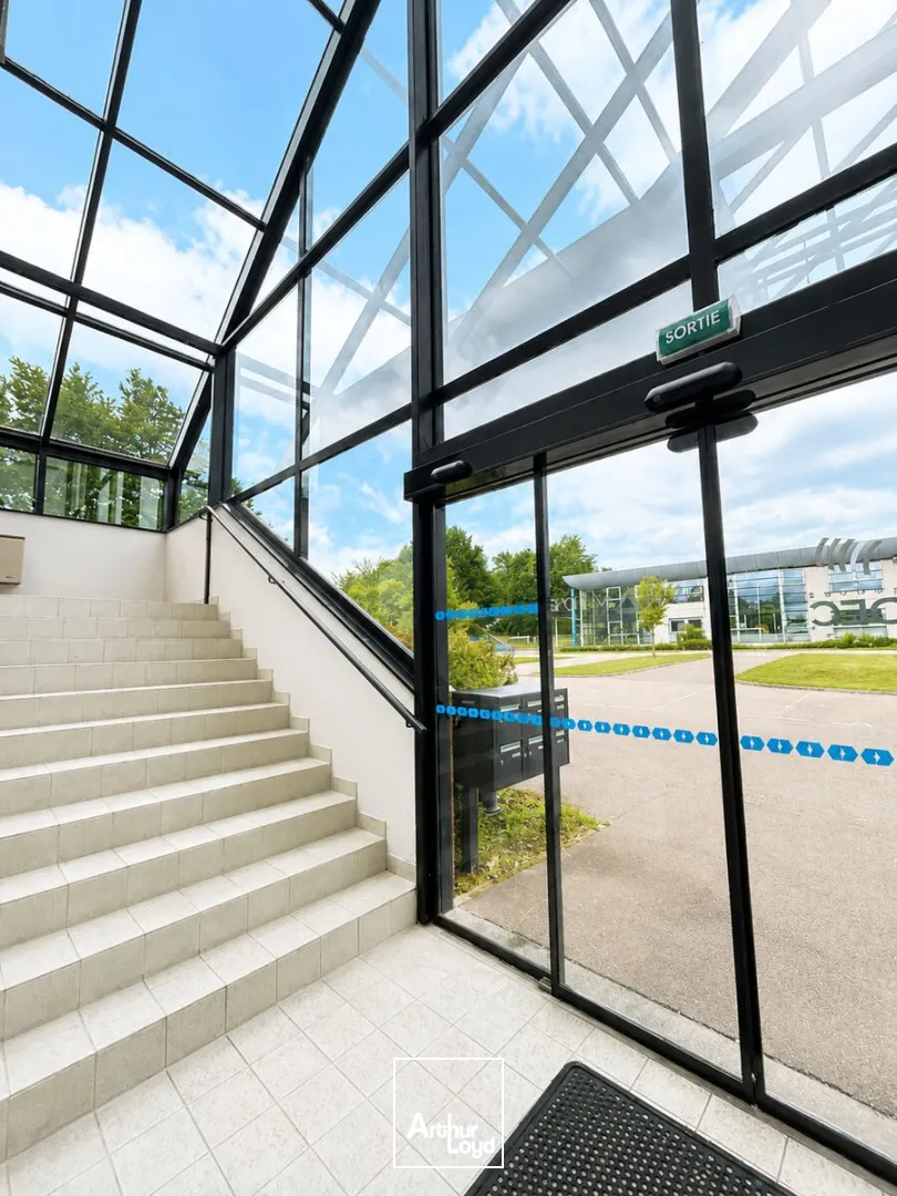 Bureaux - Location - MONT SAINT AIGNAN - 76130 - 525-1711 - 7786987